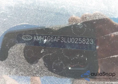 2020 Hyundai Veloster 2.0 Premium z USA, uszkodzony, nr VIN KMHTG6AF3LU025823